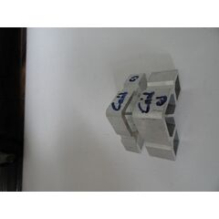 Ke ép cách cửa sổ